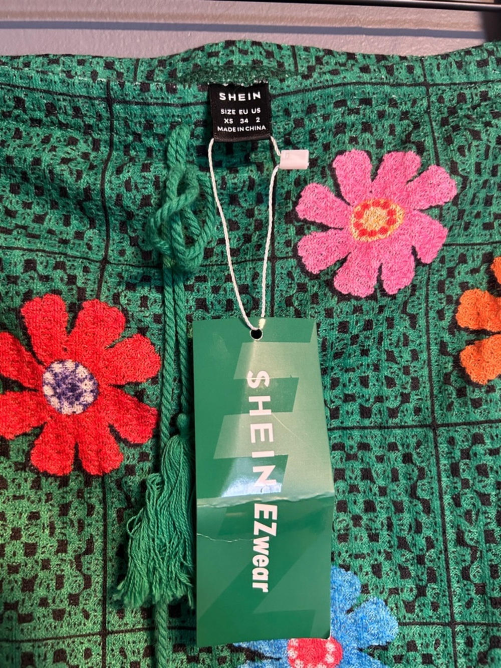 SHEIN NWT Floral Mini Skirt - Picture 2 of 6